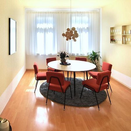 Vonbehling Boutique Apartment Mit 65Zoll Tv Und Designerstuecken Halle  Dış mekan fotoğraf