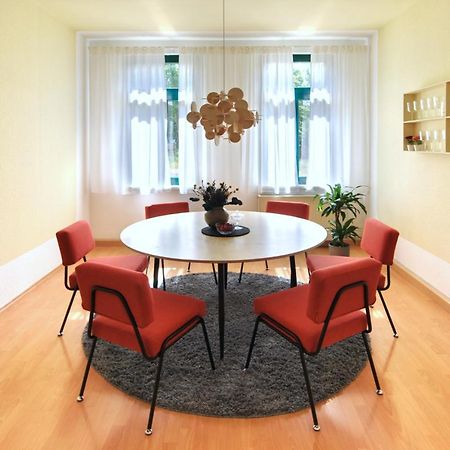 Vonbehling Boutique Apartment Mit 65Zoll Tv Und Designerstuecken Halle  Dış mekan fotoğraf