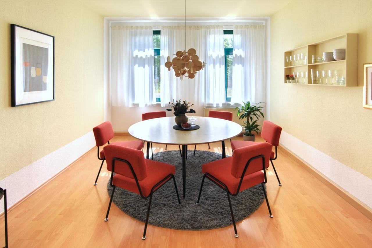 Vonbehling Boutique Apartment Mit 65Zoll Tv Und Designerstuecken Halle  Dış mekan fotoğraf