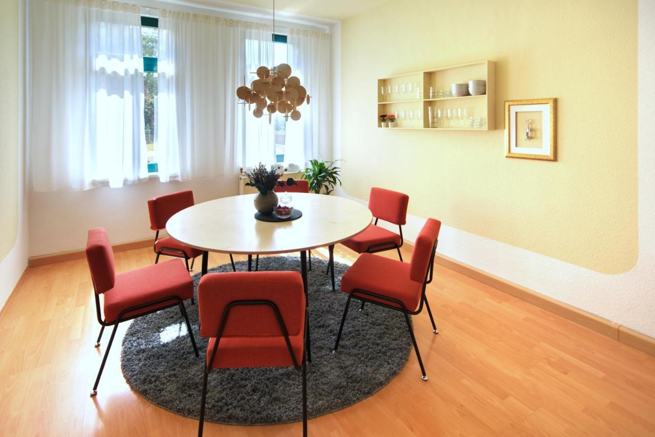 Vonbehling Boutique Apartment Mit 65Zoll Tv Und Designerstuecken Halle  Dış mekan fotoğraf